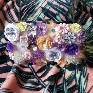 LULU TOWNSEND Floral Dimensional Clutch NEW